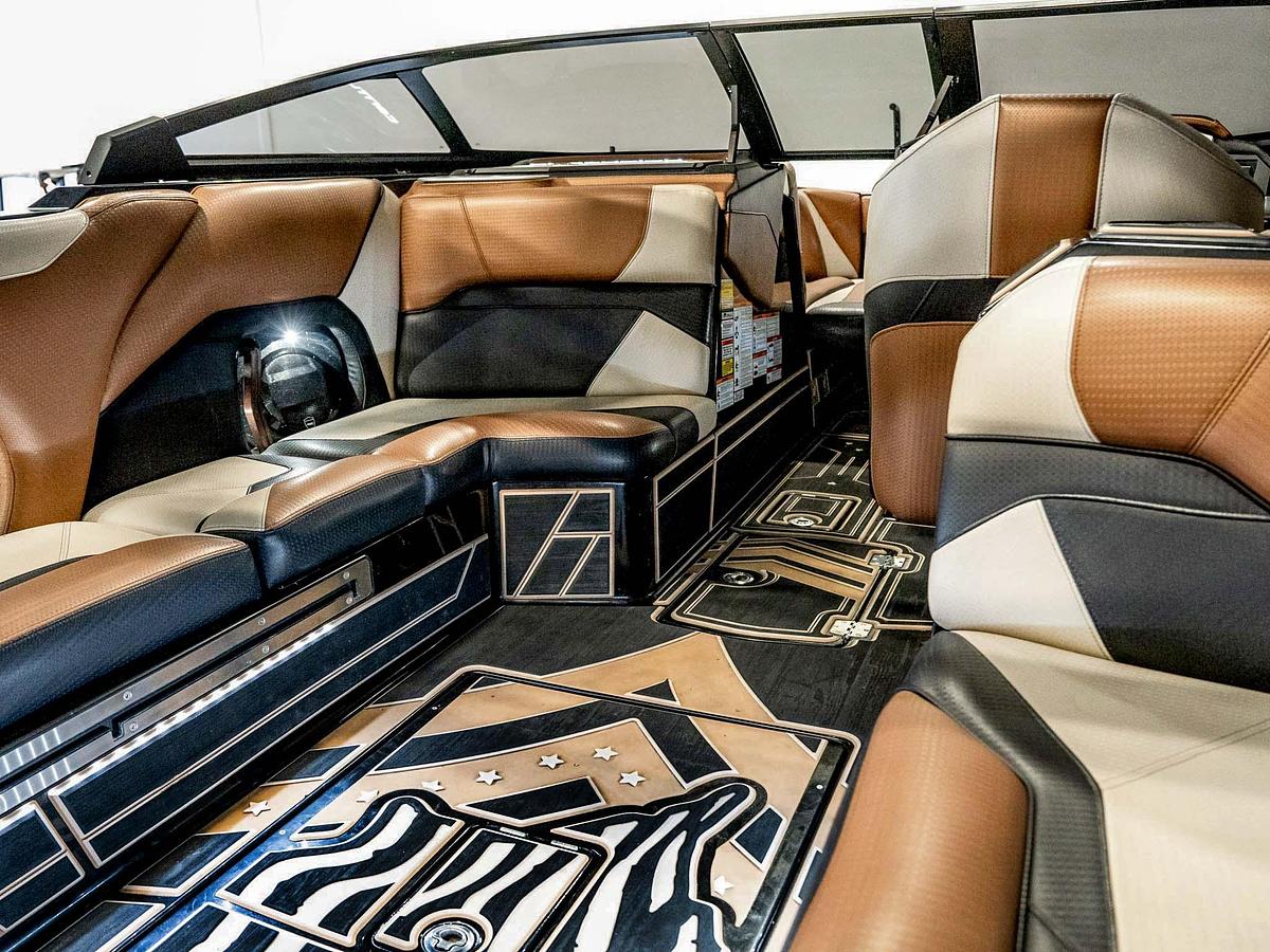 Used 2022 Centurion Ri245 - Black / Black Metal Flake / S2S