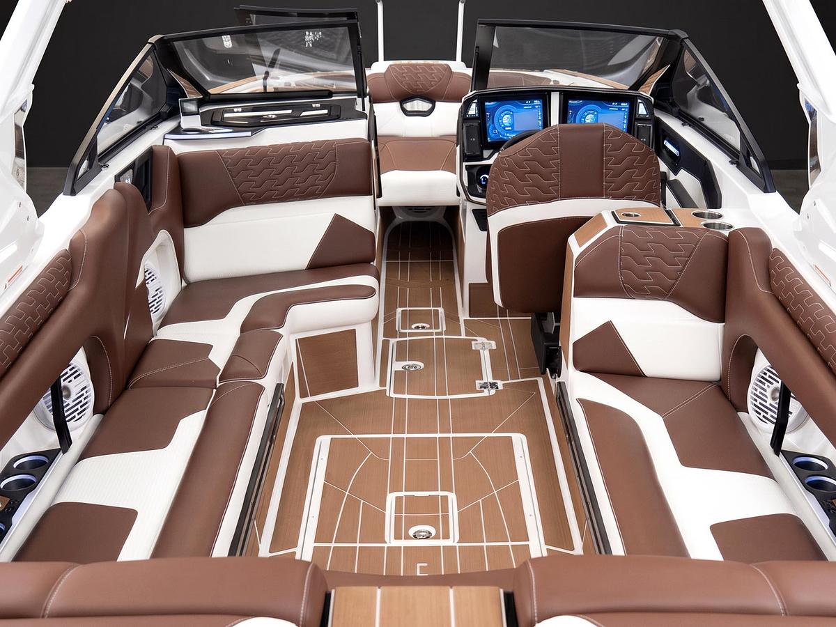 2026 Centurion Ri245 - White Frost / Saddle Brown