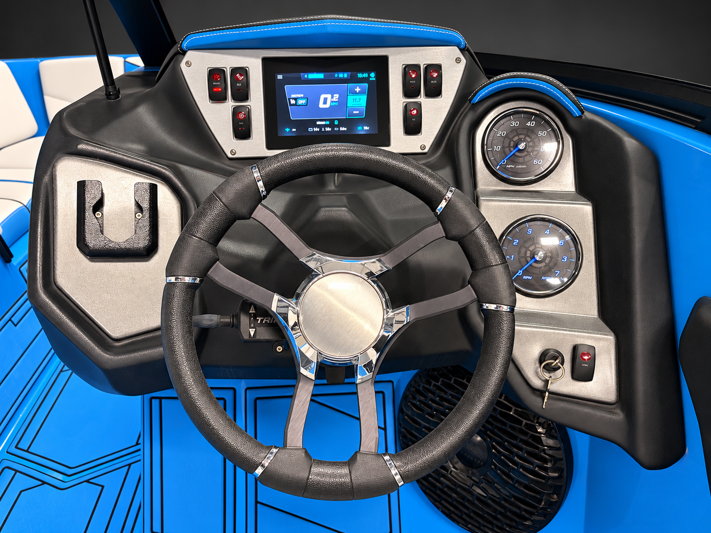 Used 2021 Supreme ZS232 in BLUE w/ WHITE interior