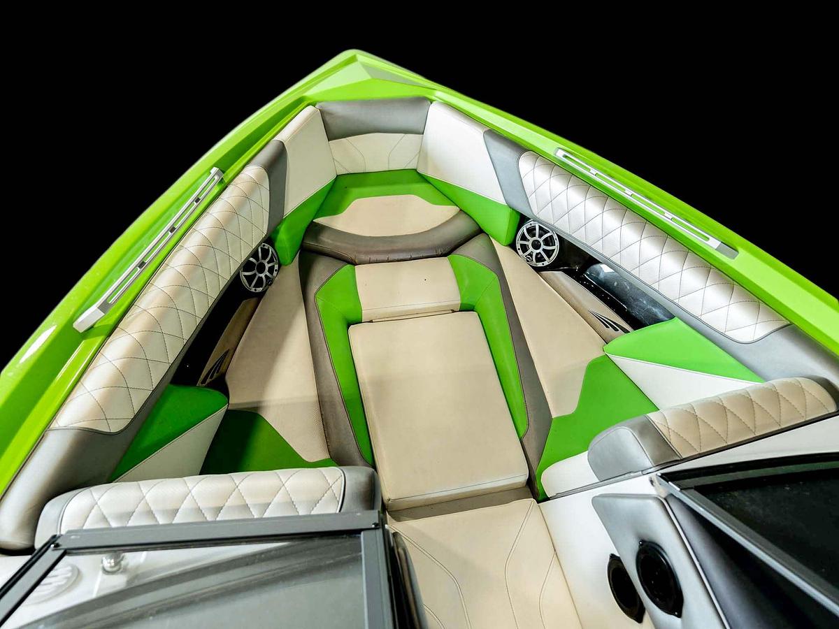 Used 2017 Tige Z3 - Green / Black