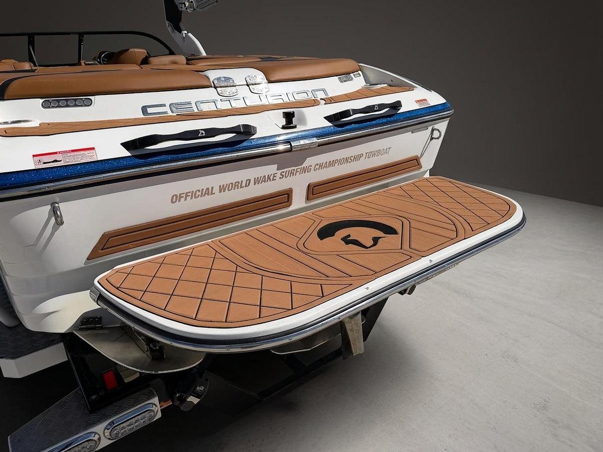 Used 2015 Centurion FS44 - Canadian Blue Flake / White