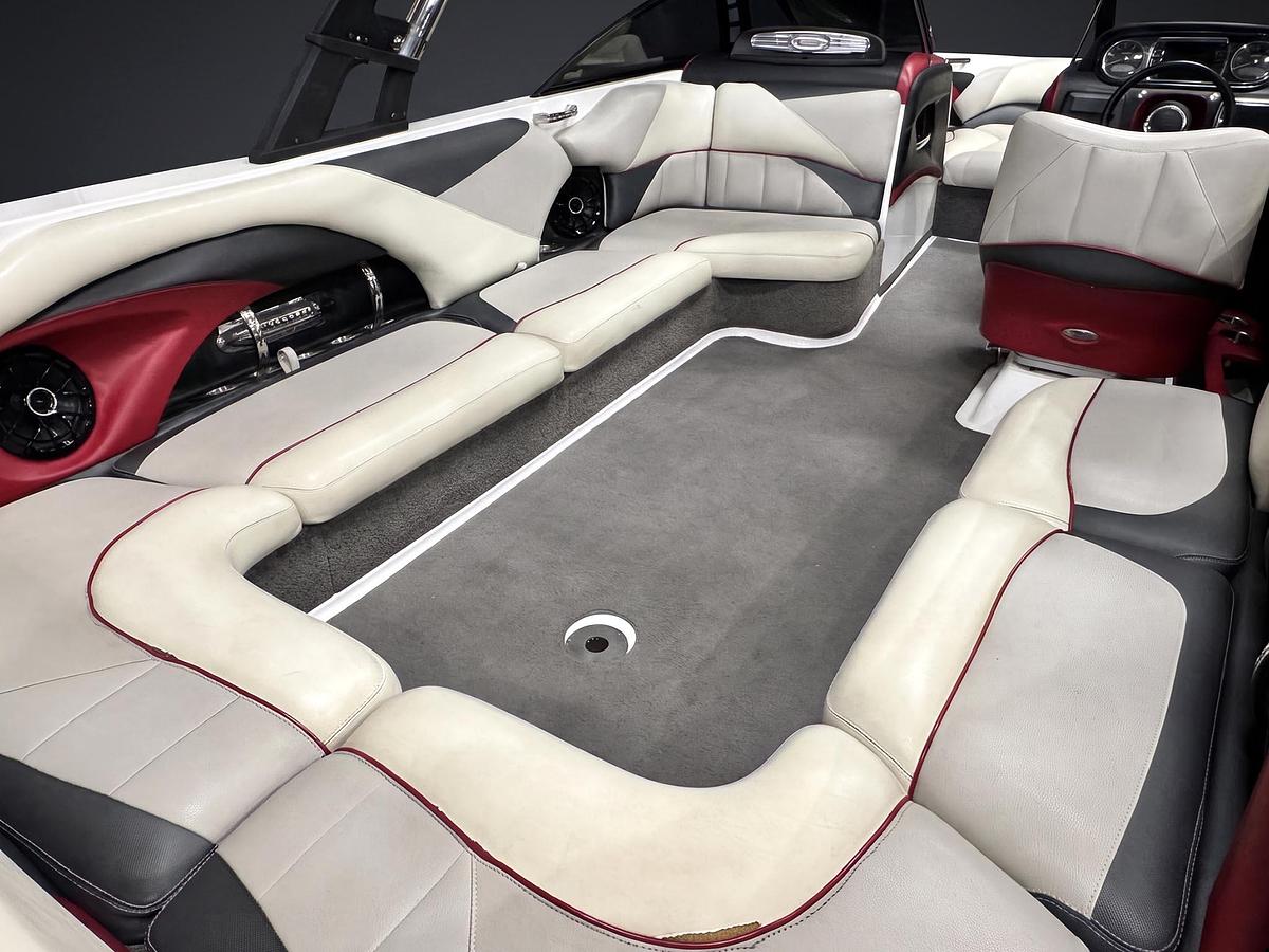 Used 2013 Malibu 247 LSV in Red / White / Black