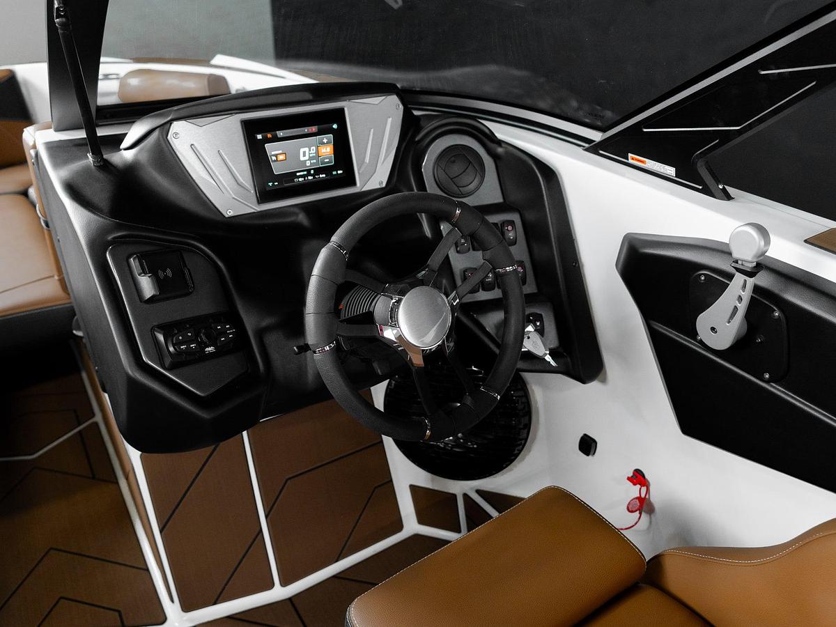 2026 Supreme S240 - White Frost / Castano