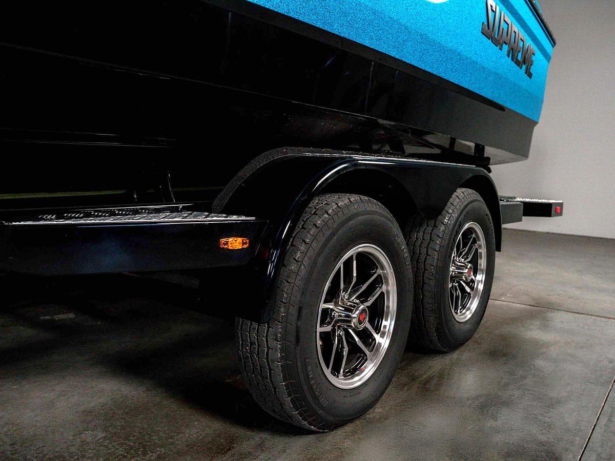 2026 Supreme S240 - Bahama Blue Flake / Onyx Black