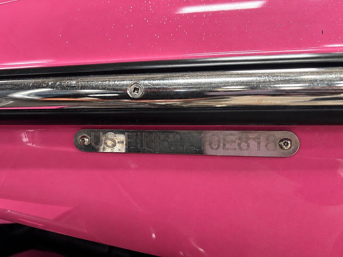 Used 2018 Centurion Fi23 in Pink Flake w/ white interior