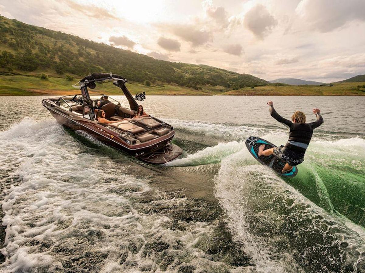 2026 Centurion Fe22 Base