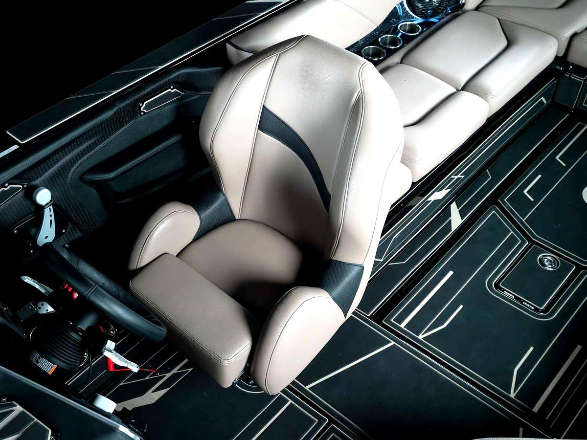 2026 Centurion NV243 - Black Flake / Onyx Black