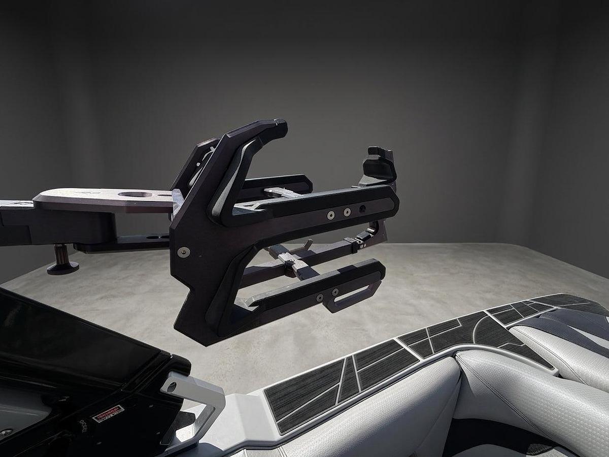 Used 2023 Centurion Ri245 - Stone / Stone