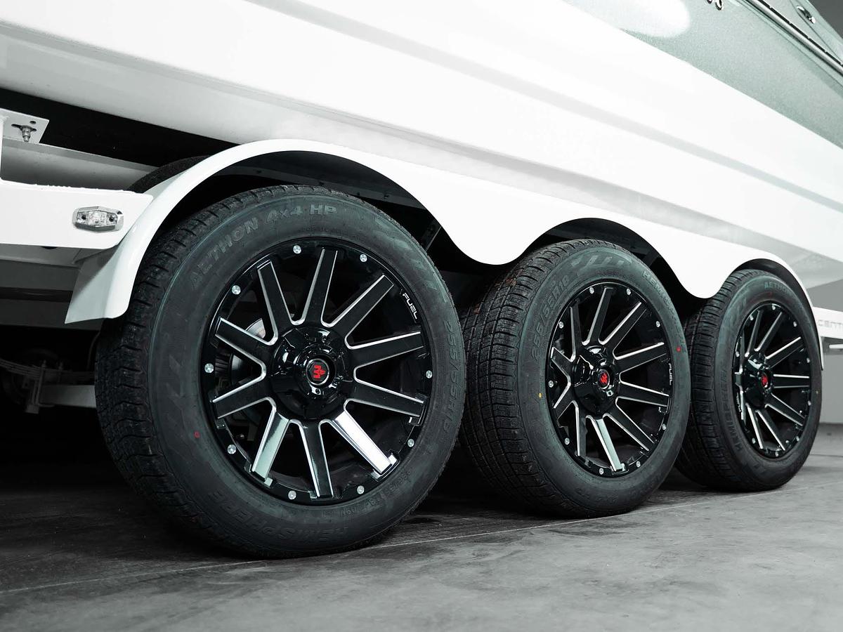 2026 Centurion NV243 - Olive Pewter Flake / White Frost