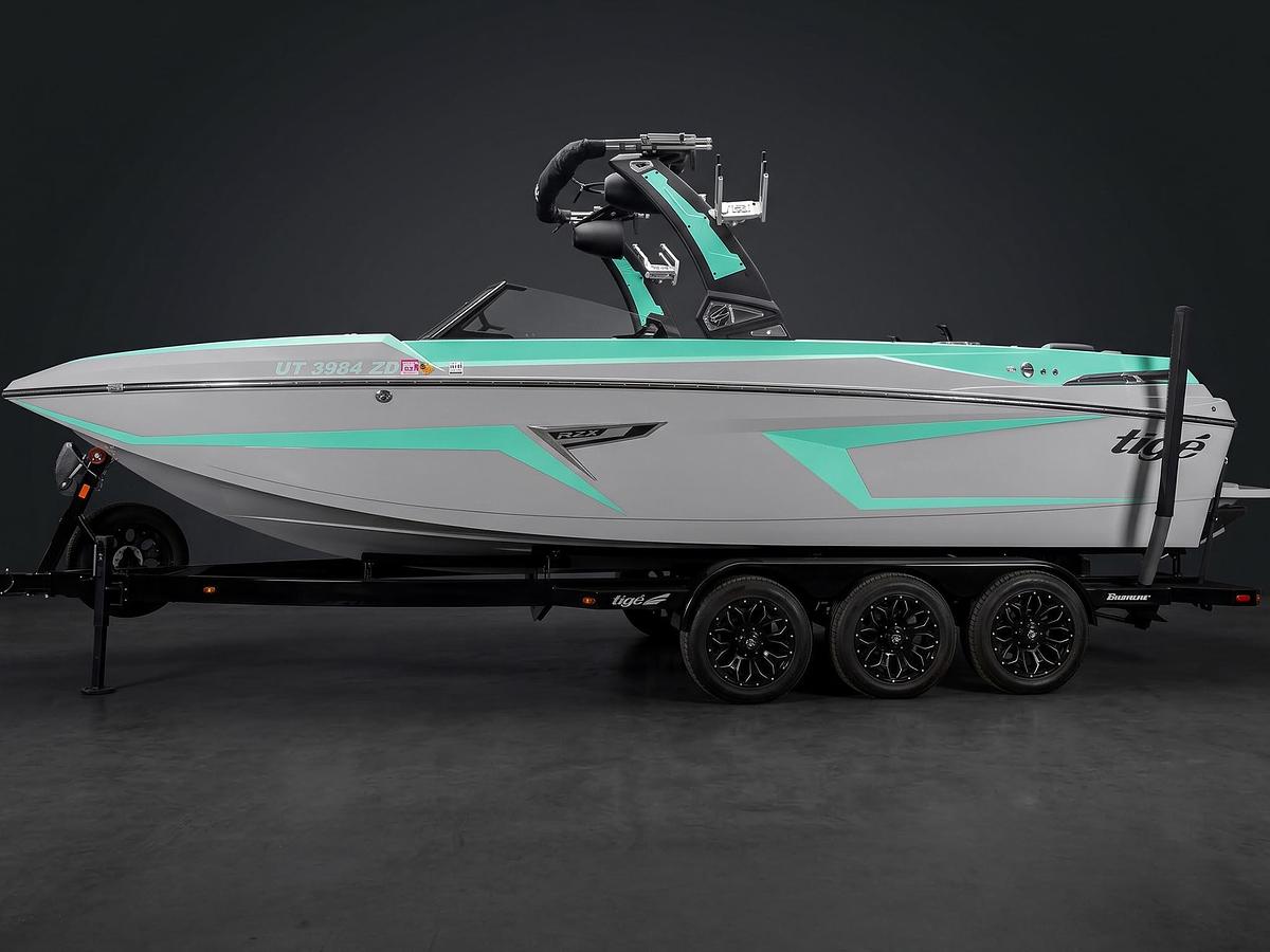 Used 2022 Tige 24RZX - Grey / Sea Green
