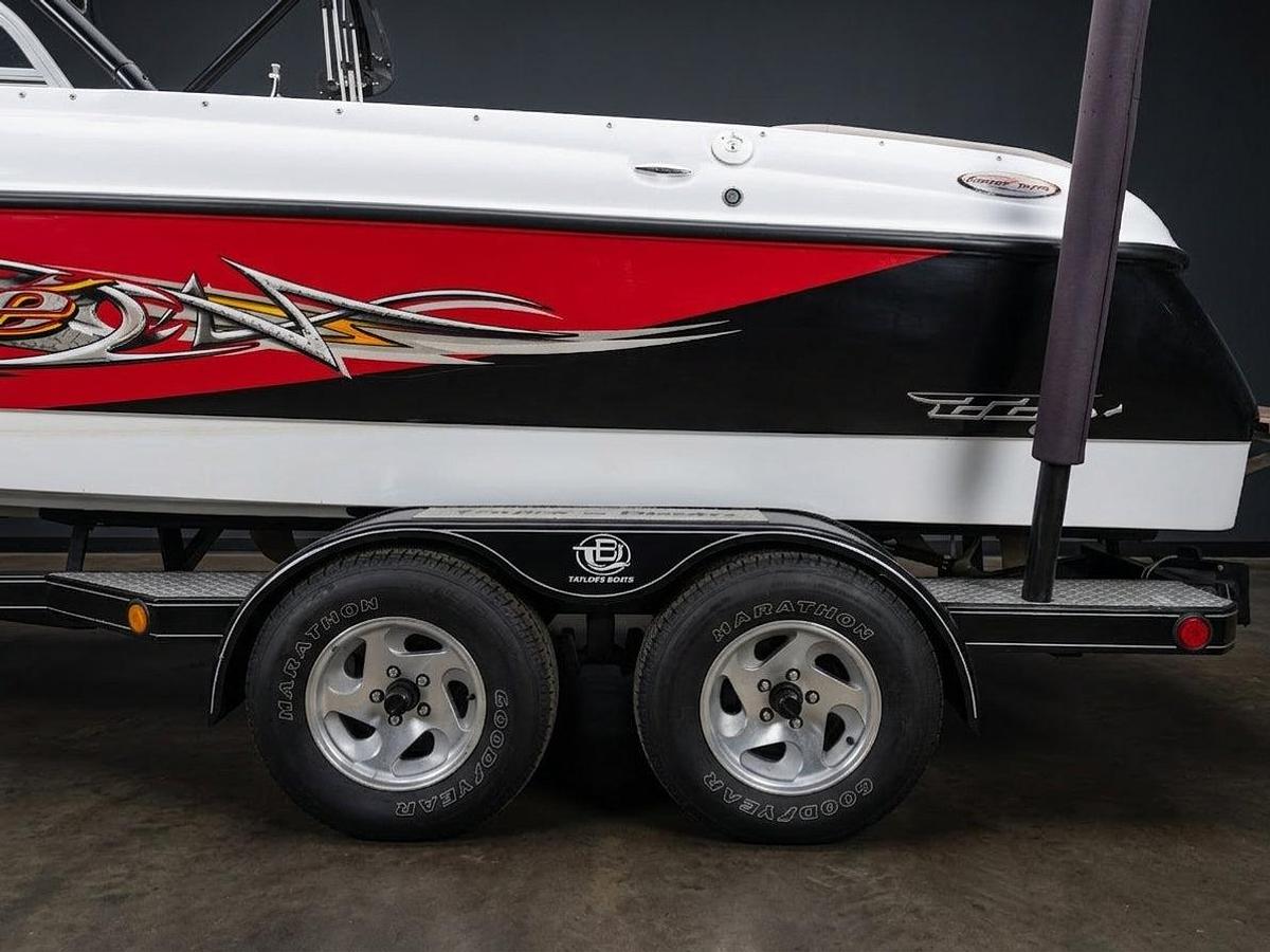 Used 2005 Tige 22V in Red w/ White interior