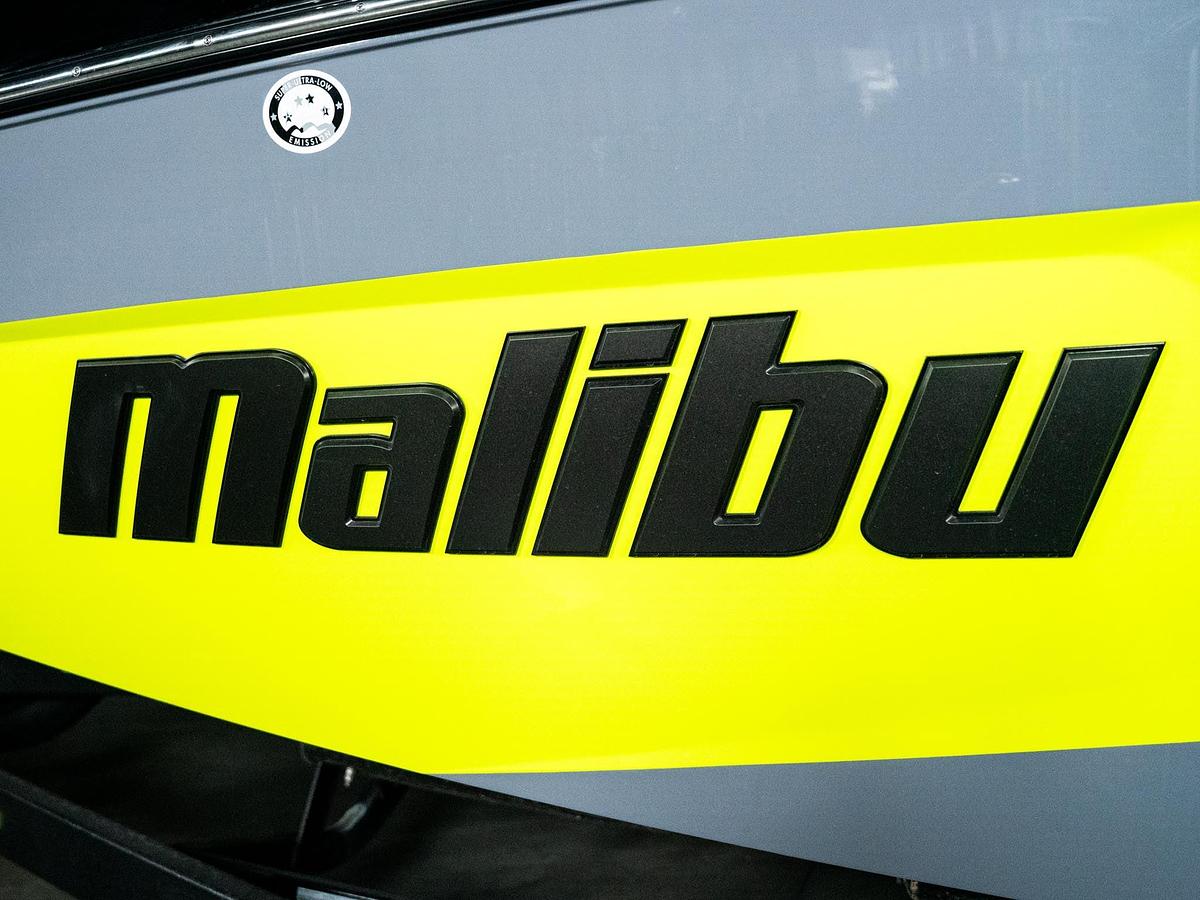 Used 2024 Malibu 23MXZ - Electric Yellow / Grey