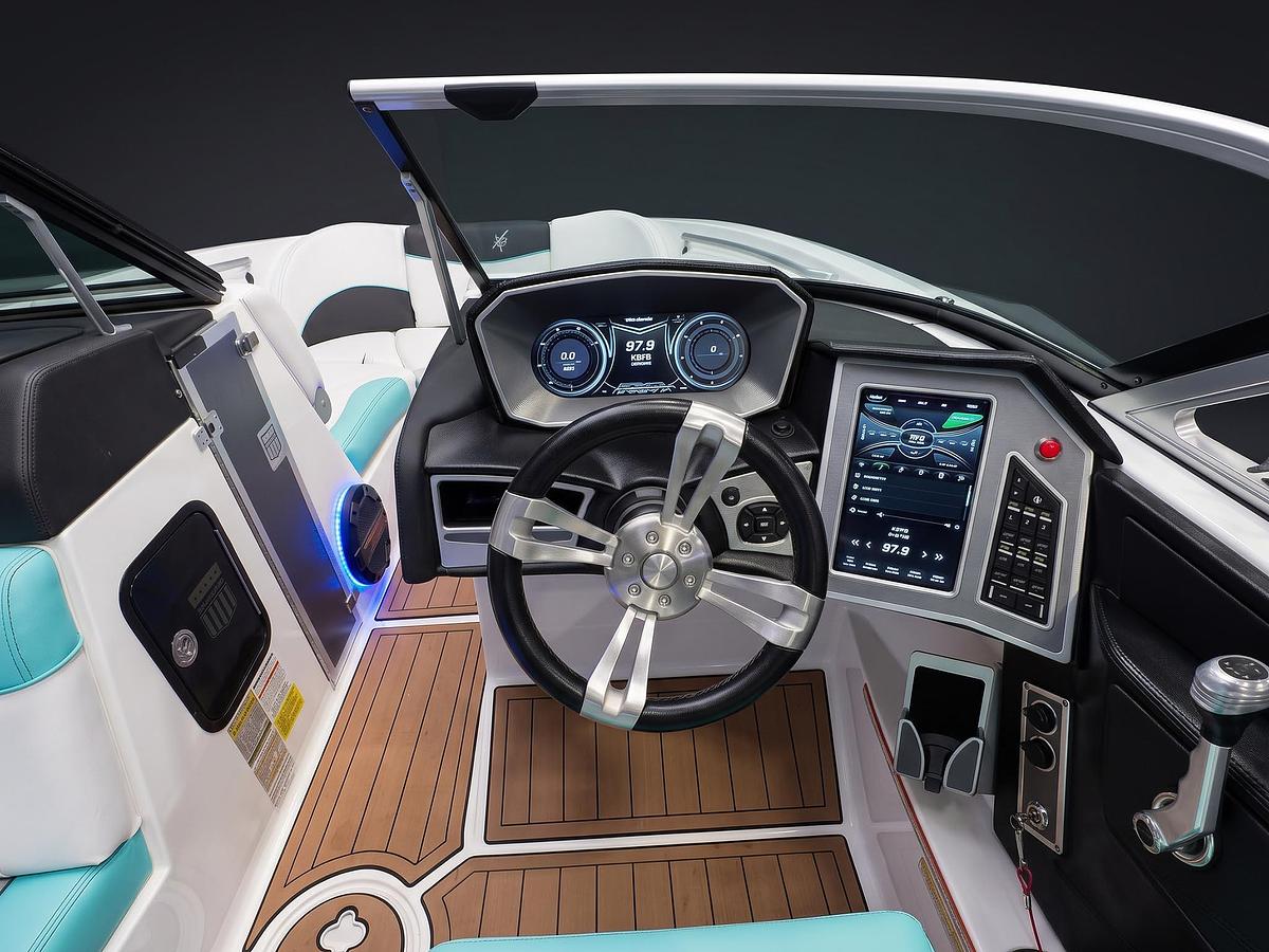 Used 2018 MasterCraft X23 - Blue MF / White / Black