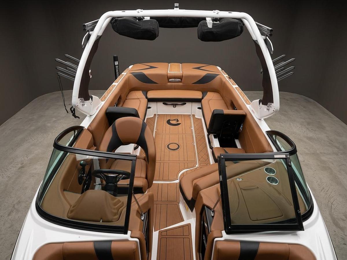 Used 2015 Centurion FS44 - Canadian Blue Flake / White