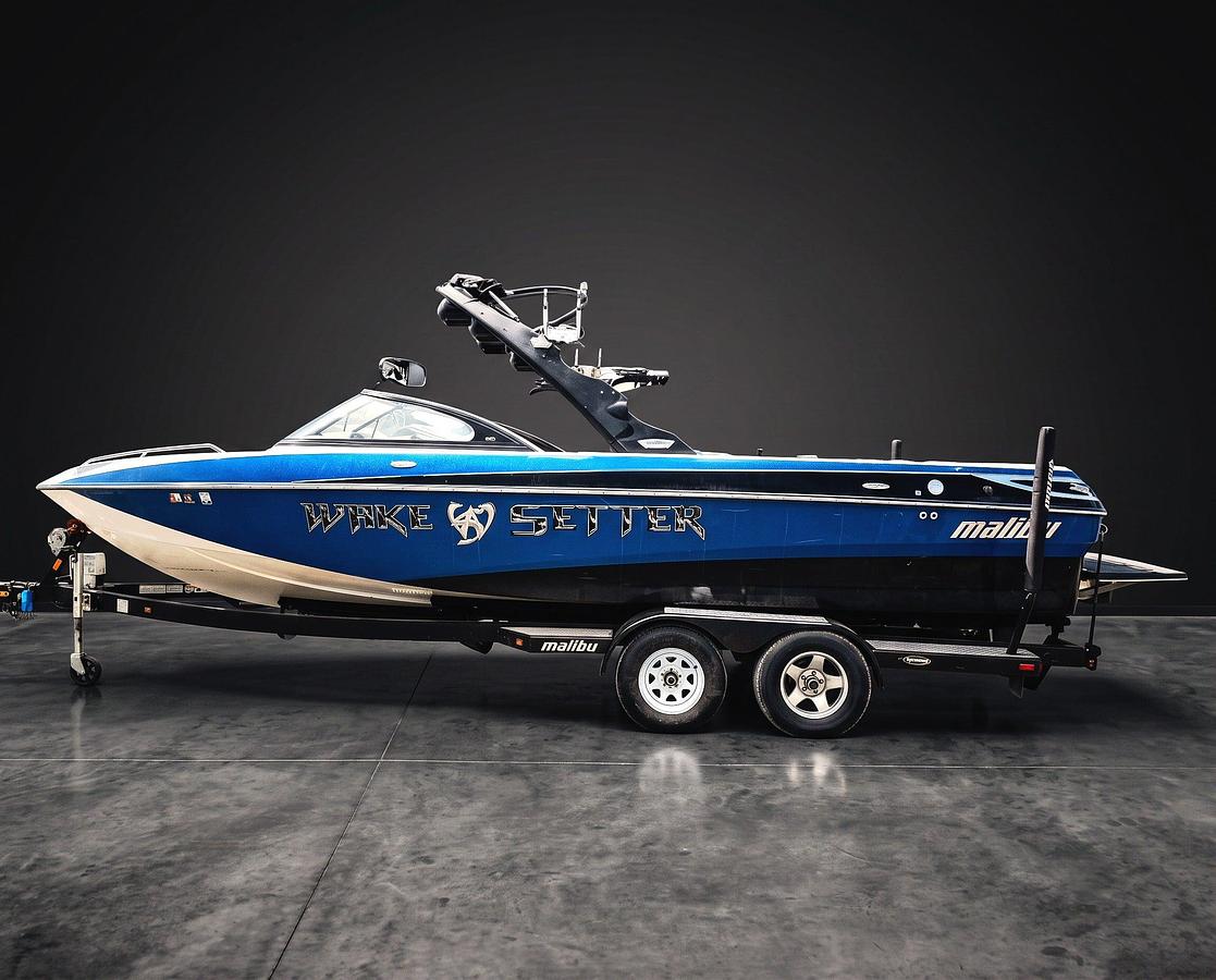 Used 2008 Malibu 247LSV in Blue w/ White interior