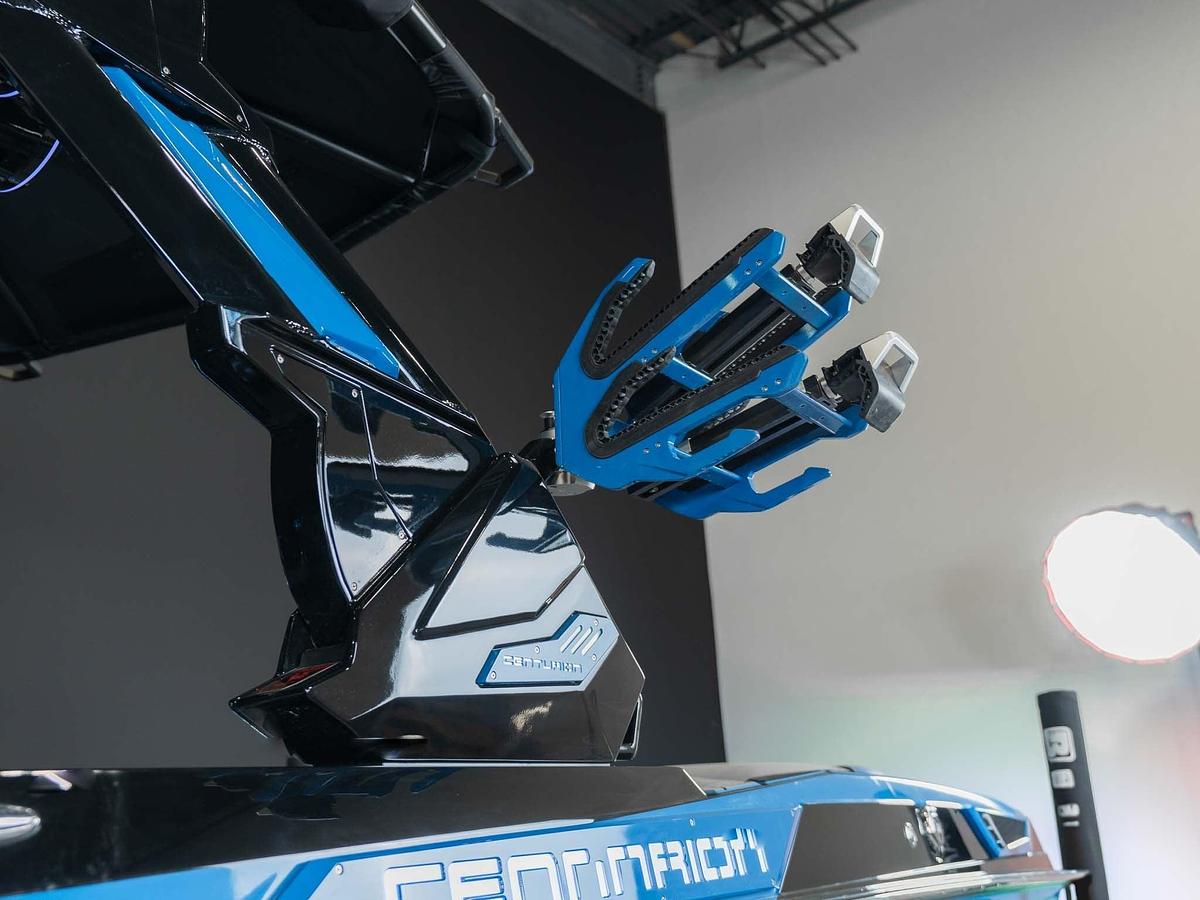 2025 Centurion Ri245 - Onyx Black / Marina Blue