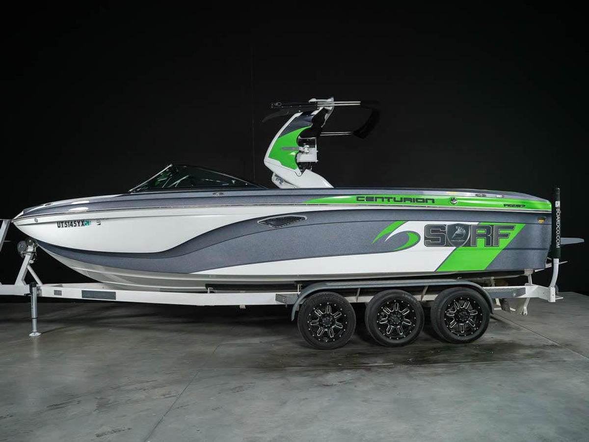 Used 2017 Centurion Ri257 - White / Gunmetal Flake / Green