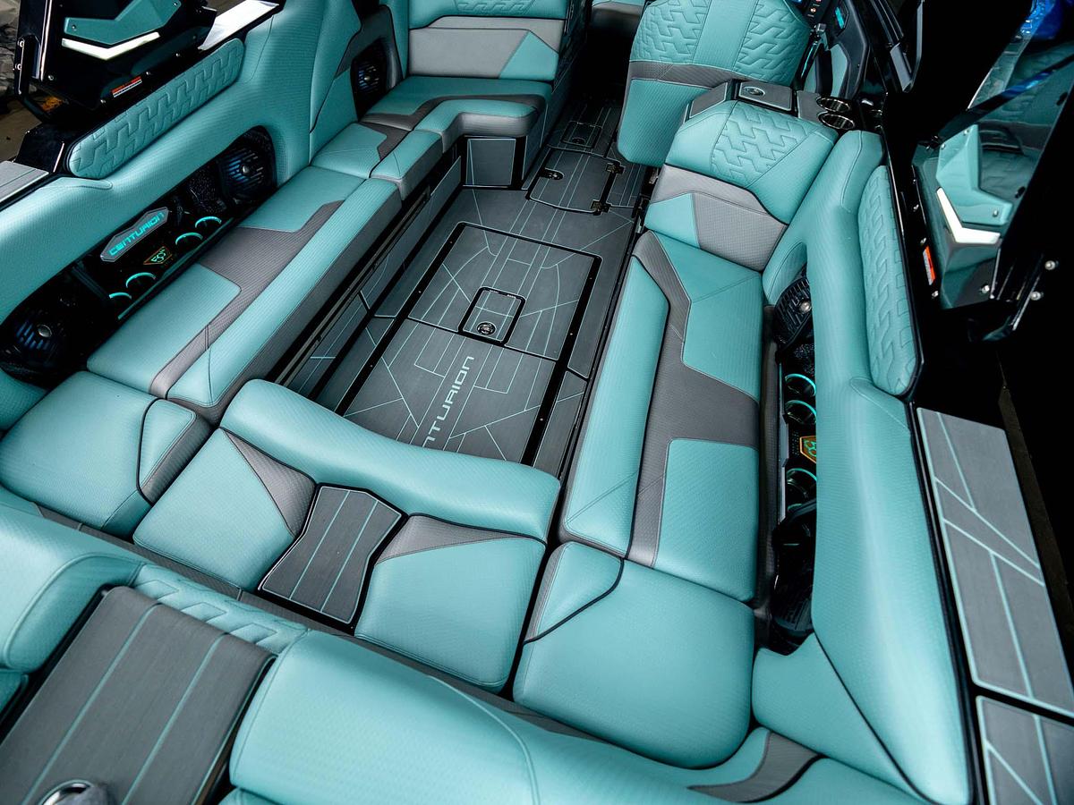 2026 Centurion Ri245 - Onyx Black Flake / Spearmint