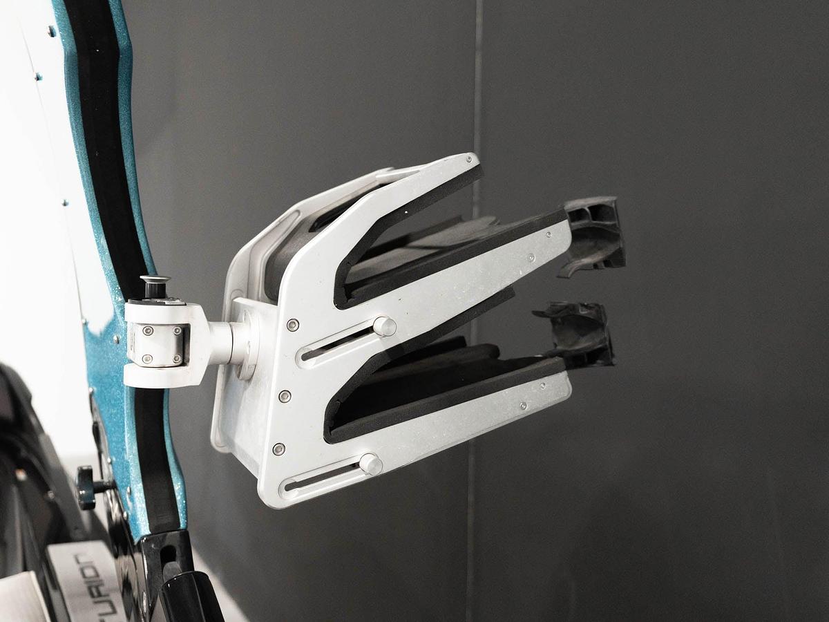 Used 2020 Centurion Vi24- Black / SkyBlue