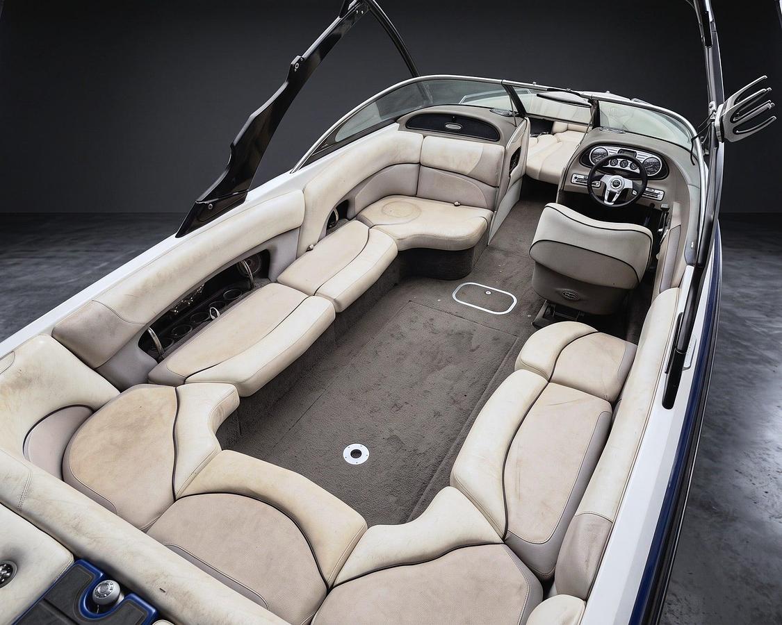 Used 2008 Malibu 247LSV in Blue w/ White interior