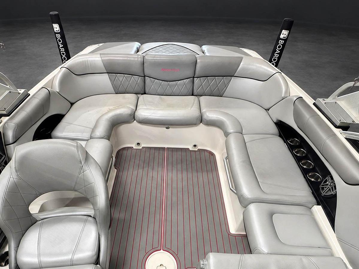 Used 2014 Mastercraft X35 in BLACK w/ gray interior
