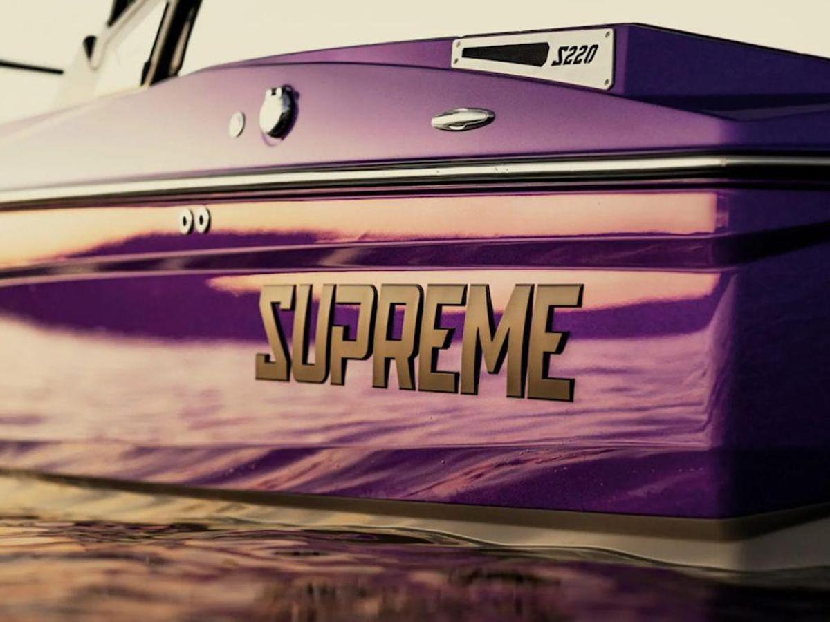 2026 Supreme Boats S220 Base