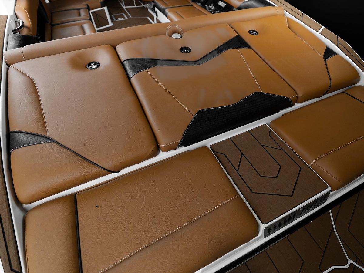 2026 Supreme S240 - White Frost / Castano