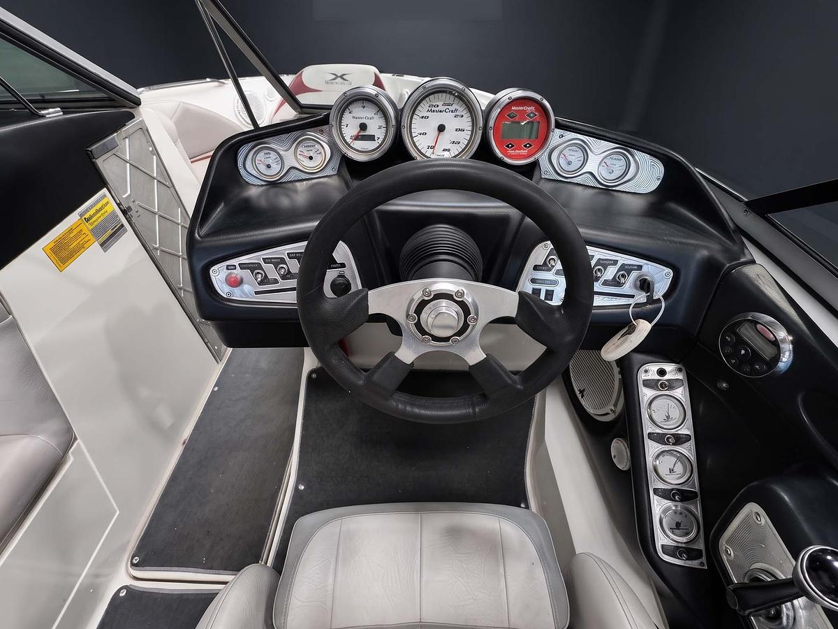 Used 2007 Mastercraft X15 in White w/ WHITE interior