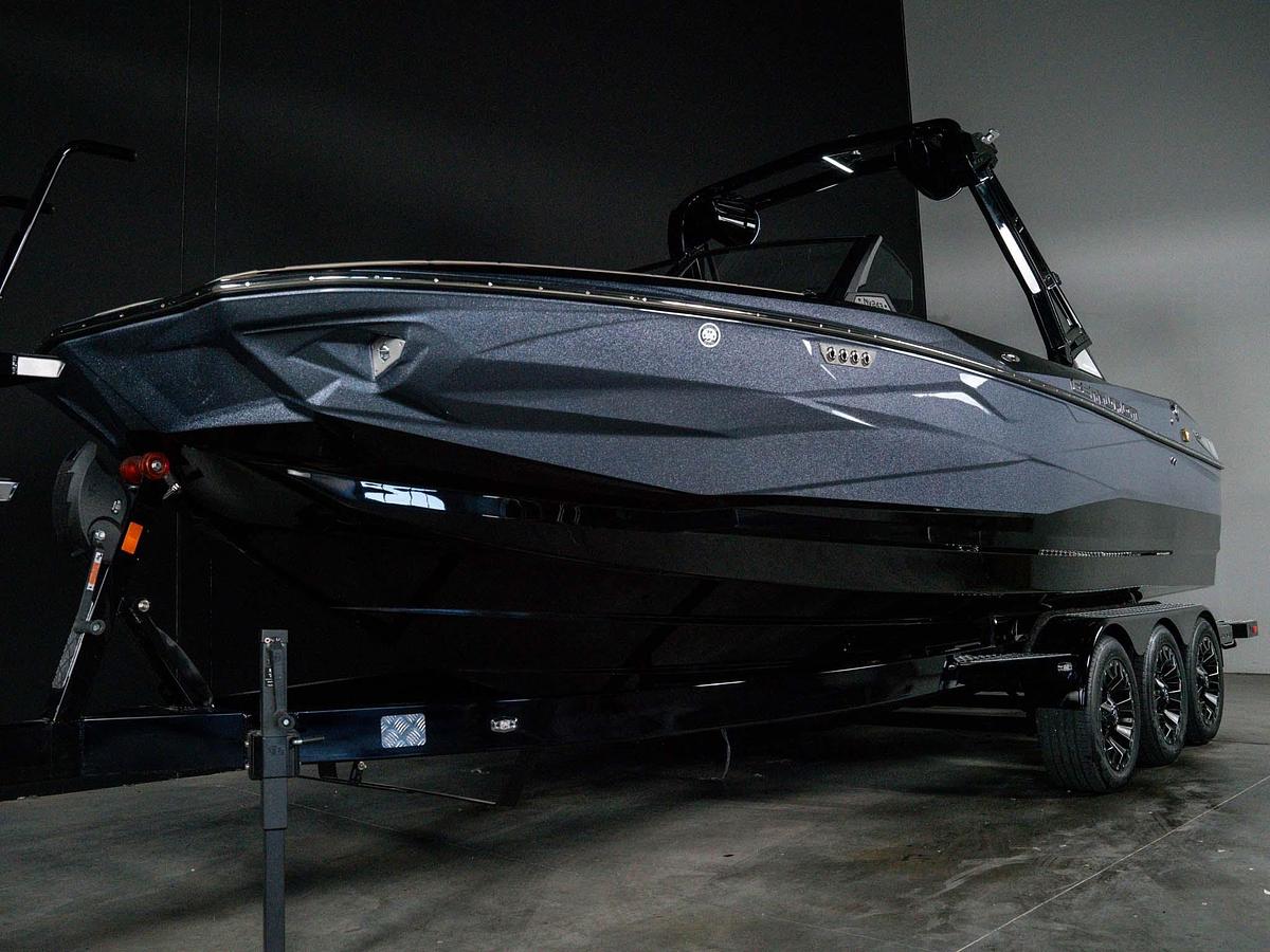 2026 Centurion NV243 - GunMetal Flake / Onyx Black