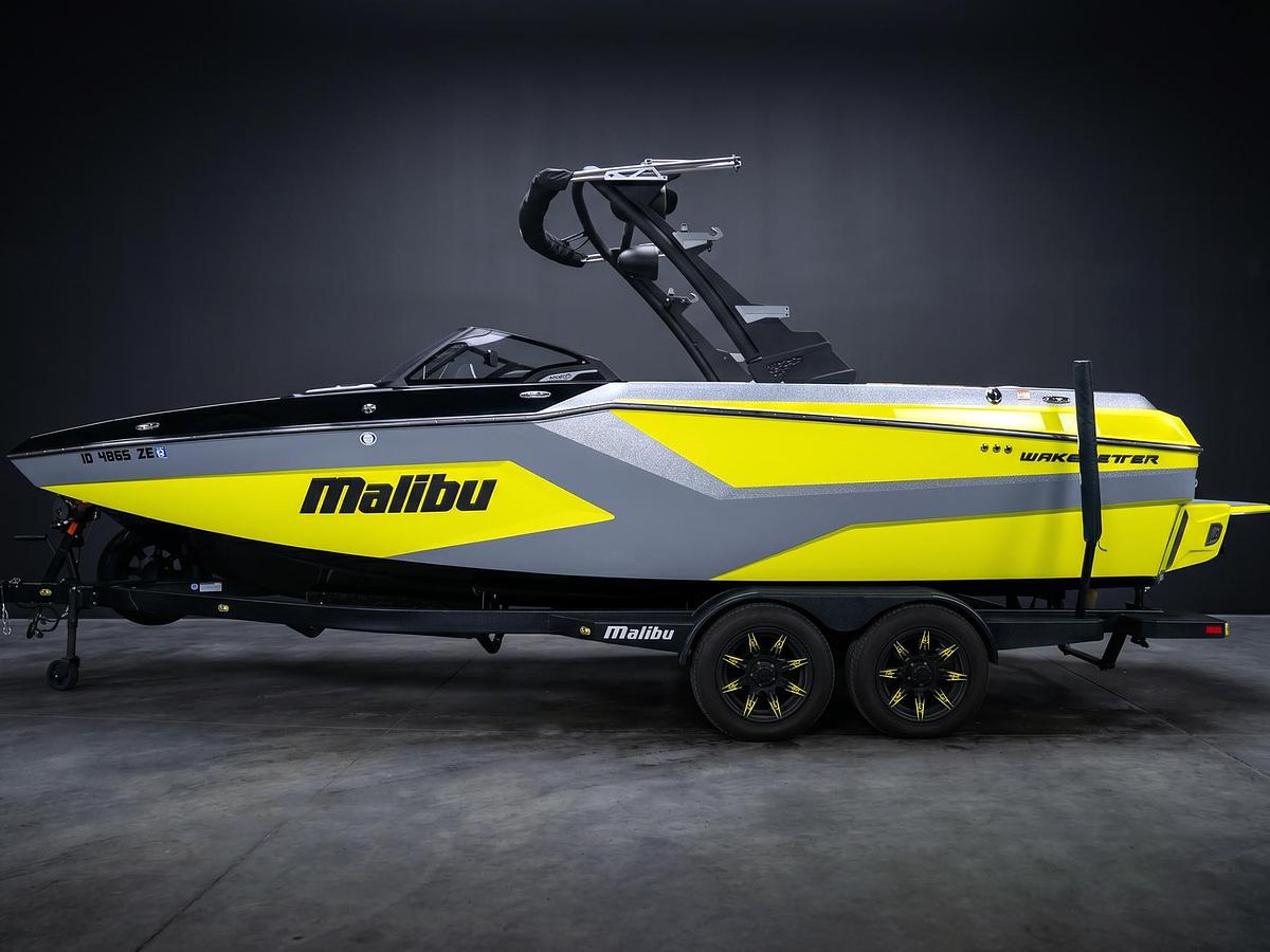 Used 2024 Malibu 23 MXZ - Electric Yellow / Black