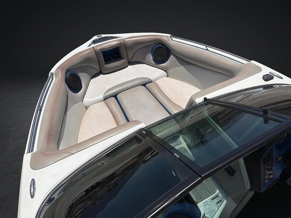 Used 2013 Centurion SV244 in Blue w/ White interior