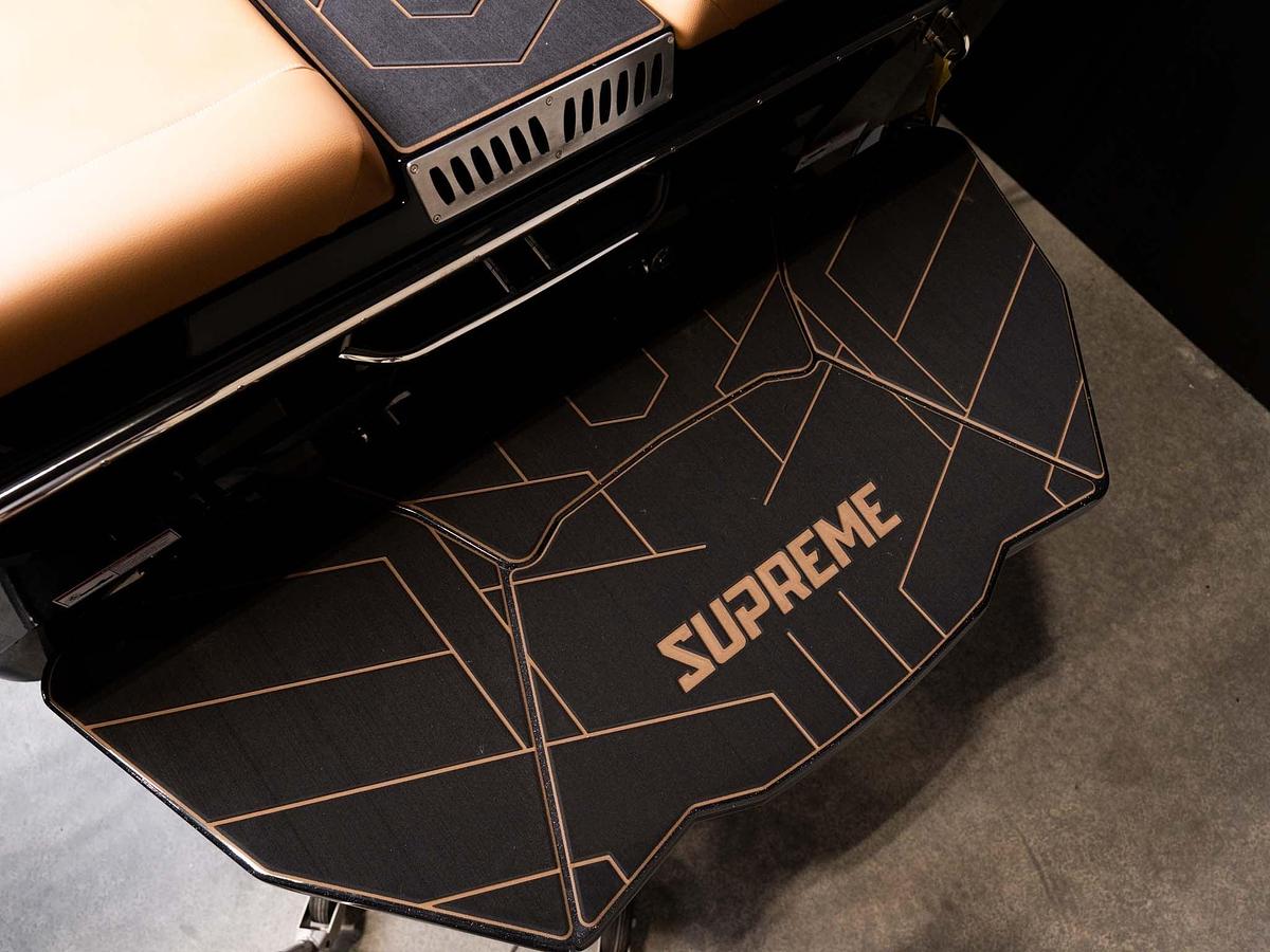 2026 Supreme S240 - Black Flake / Onyx Black