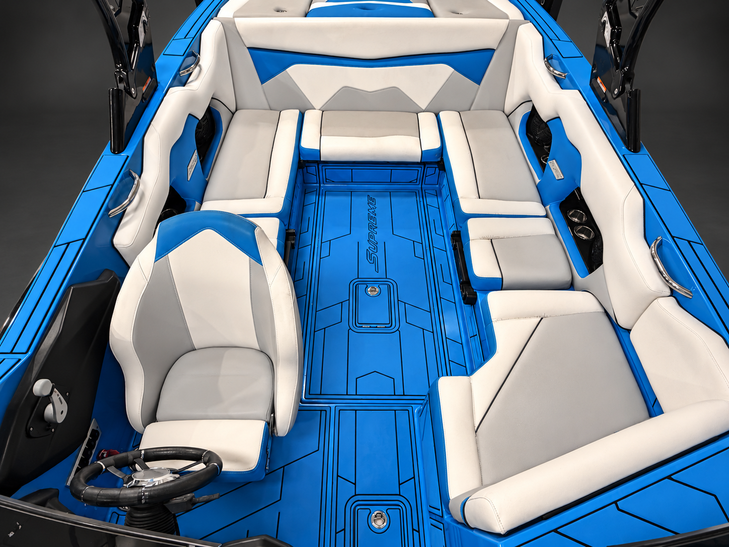 Used 2021 Supreme ZS232 in BLUE w/ WHITE interior