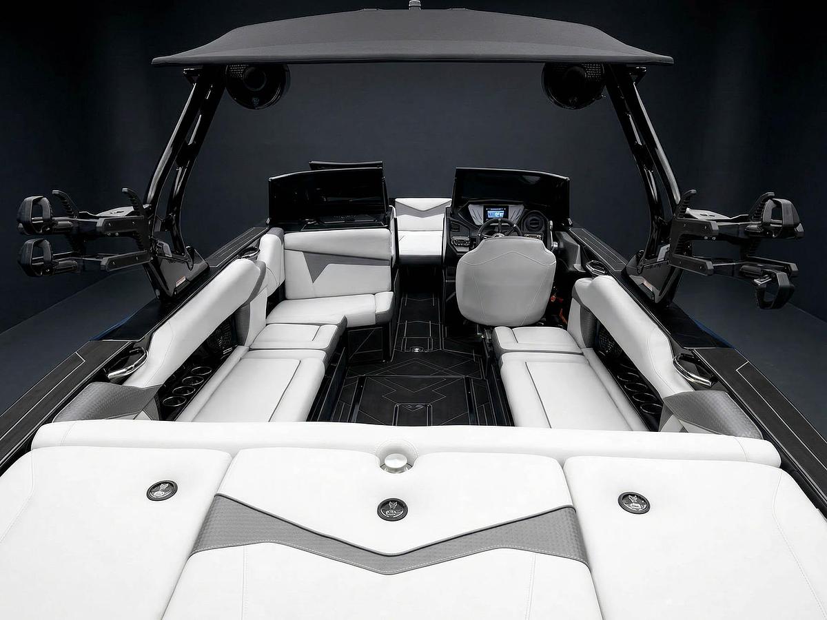 2026 Supreme S240 - Onyx Black / Canadian Blue Flake / Gray Interior