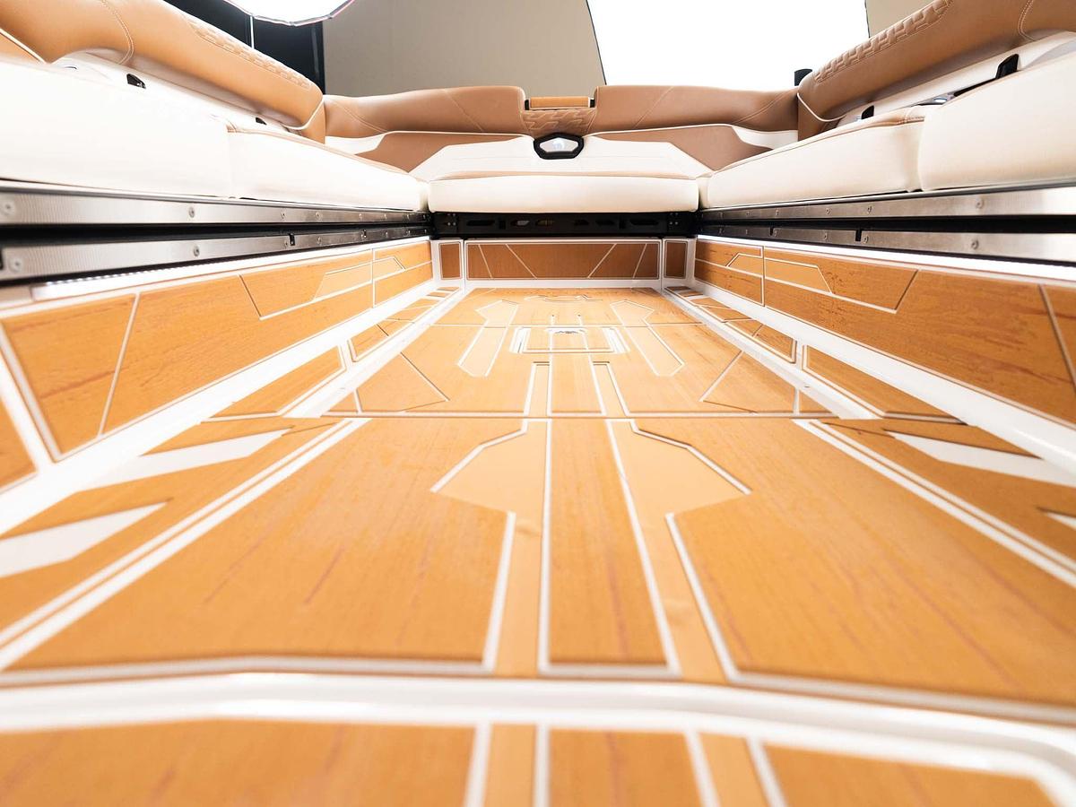 2026 Centurion Ri265 - White Frost / Castano Brown