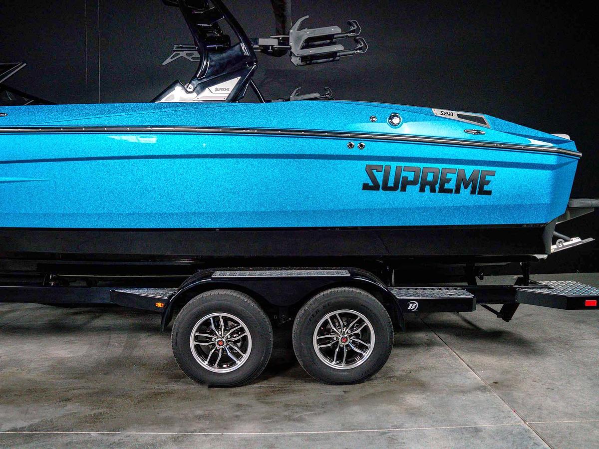 2026 Supreme S240 - Bahama Blue Flake / Onyx Black