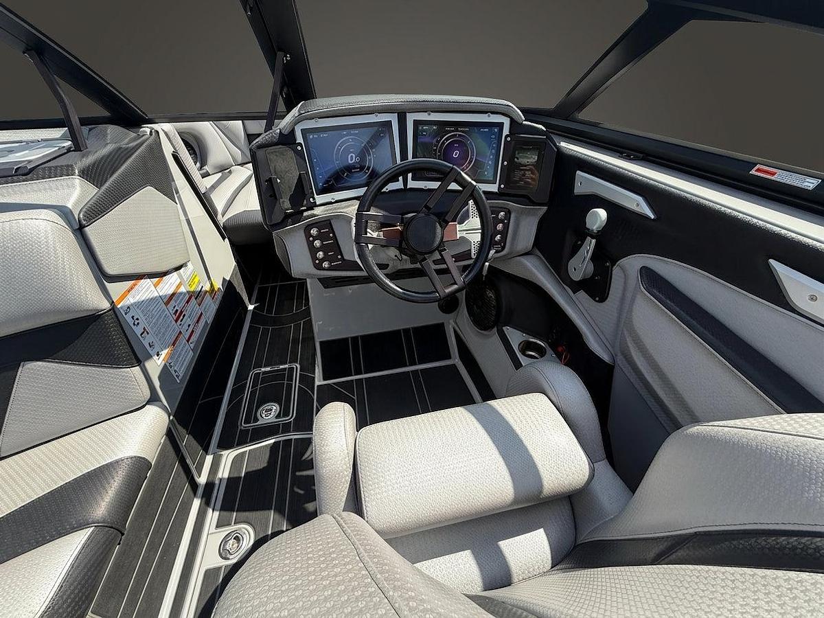 Used 2023 Centurion Ri245 - Stone / Stone