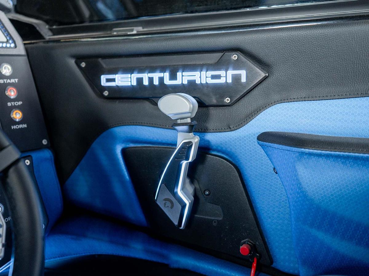 2025 Centurion Ri245 - Onyx Black / Marina Blue