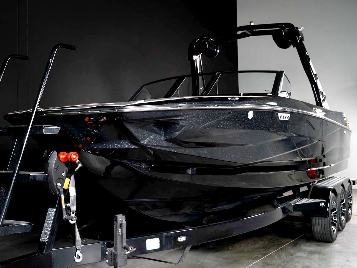 2026 Centurion NV243 - Black Flake / Onyx Black