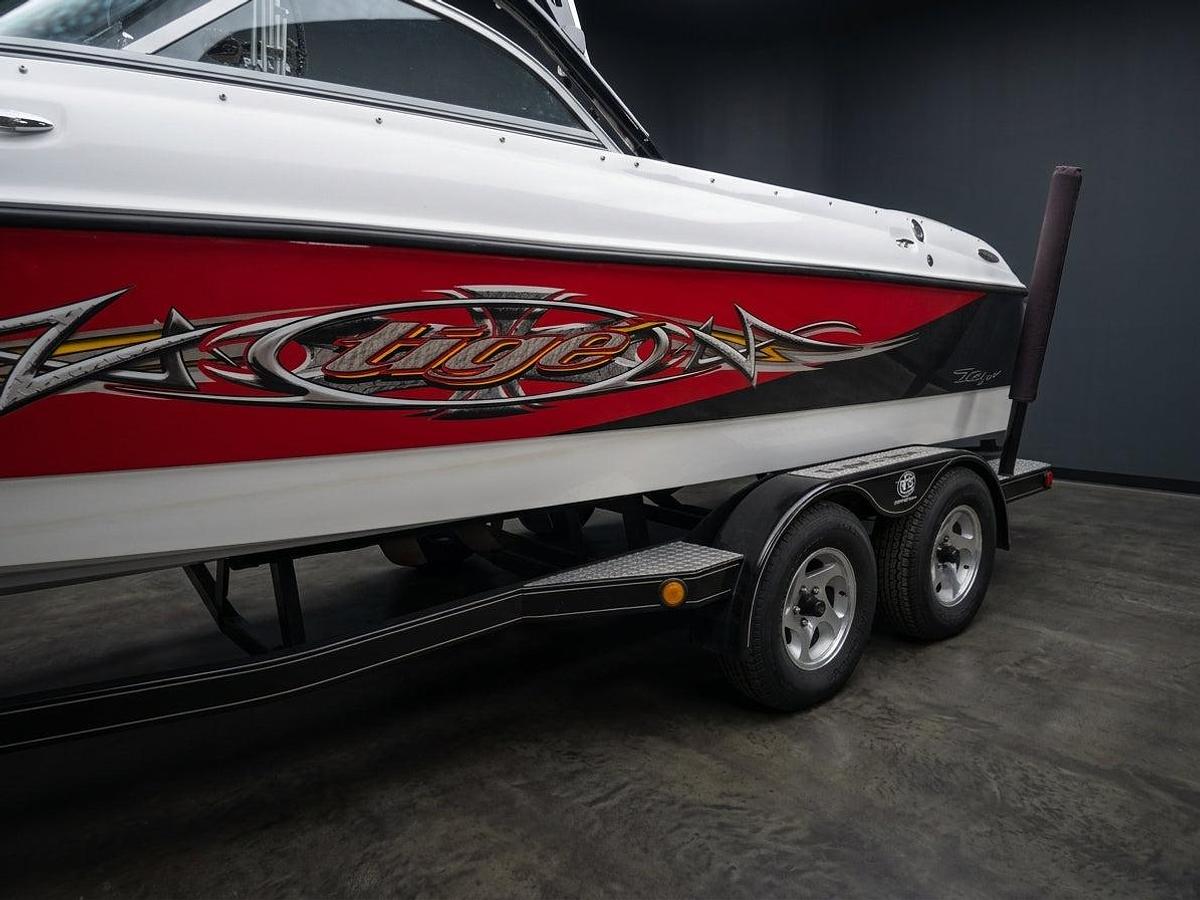 Used 2005 Tige 22V in Red w/ White interior