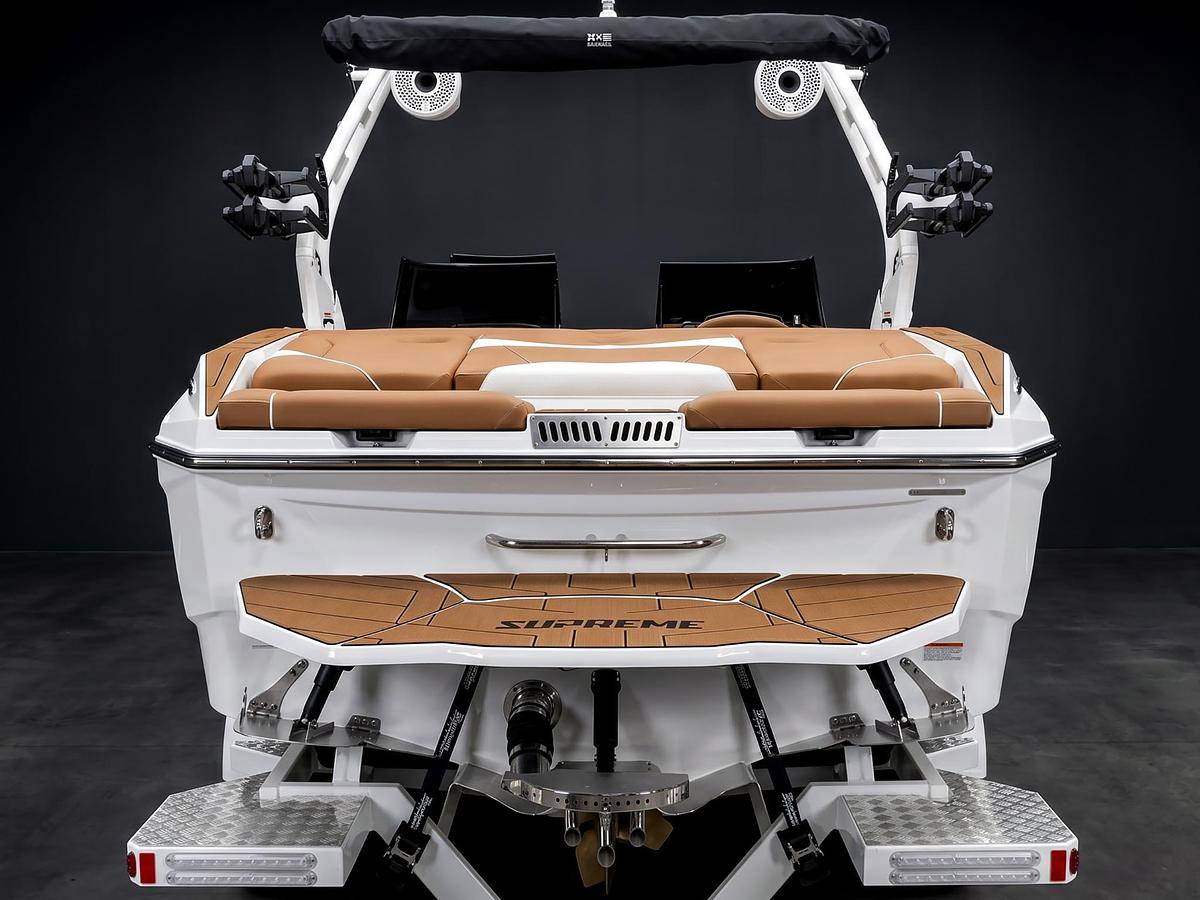 2026 Supreme S220 - White Frost / Castano Brown