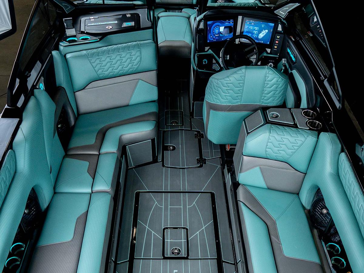 2026 Centurion Ri245 - Onyx Black Flake / Spearmint