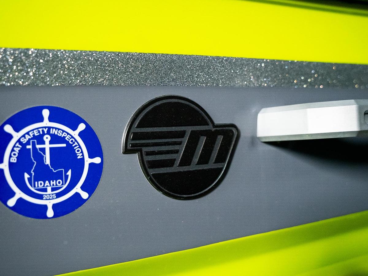 Used 2024 Malibu 23MXZ - Electric Yellow / Grey