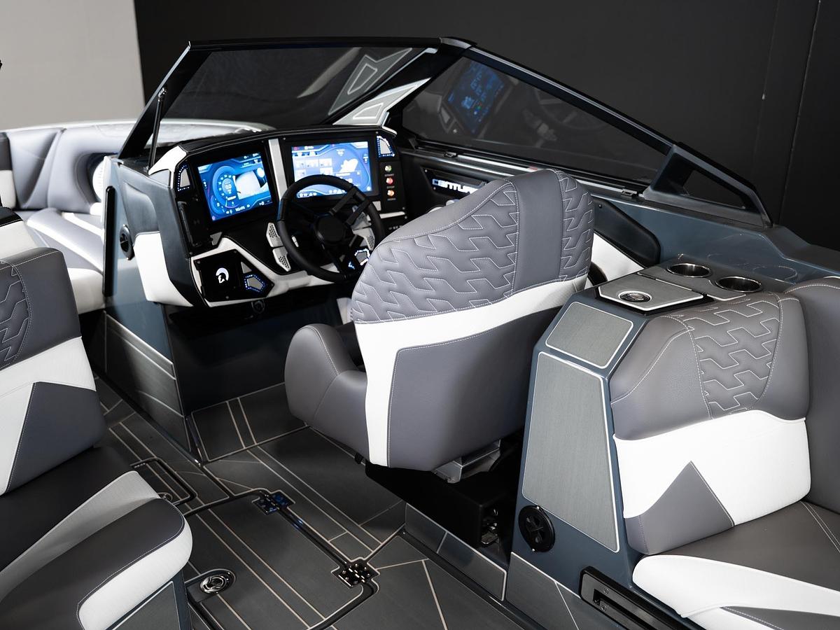 2026 Centurion Ri245 - Charcoal / White Accents