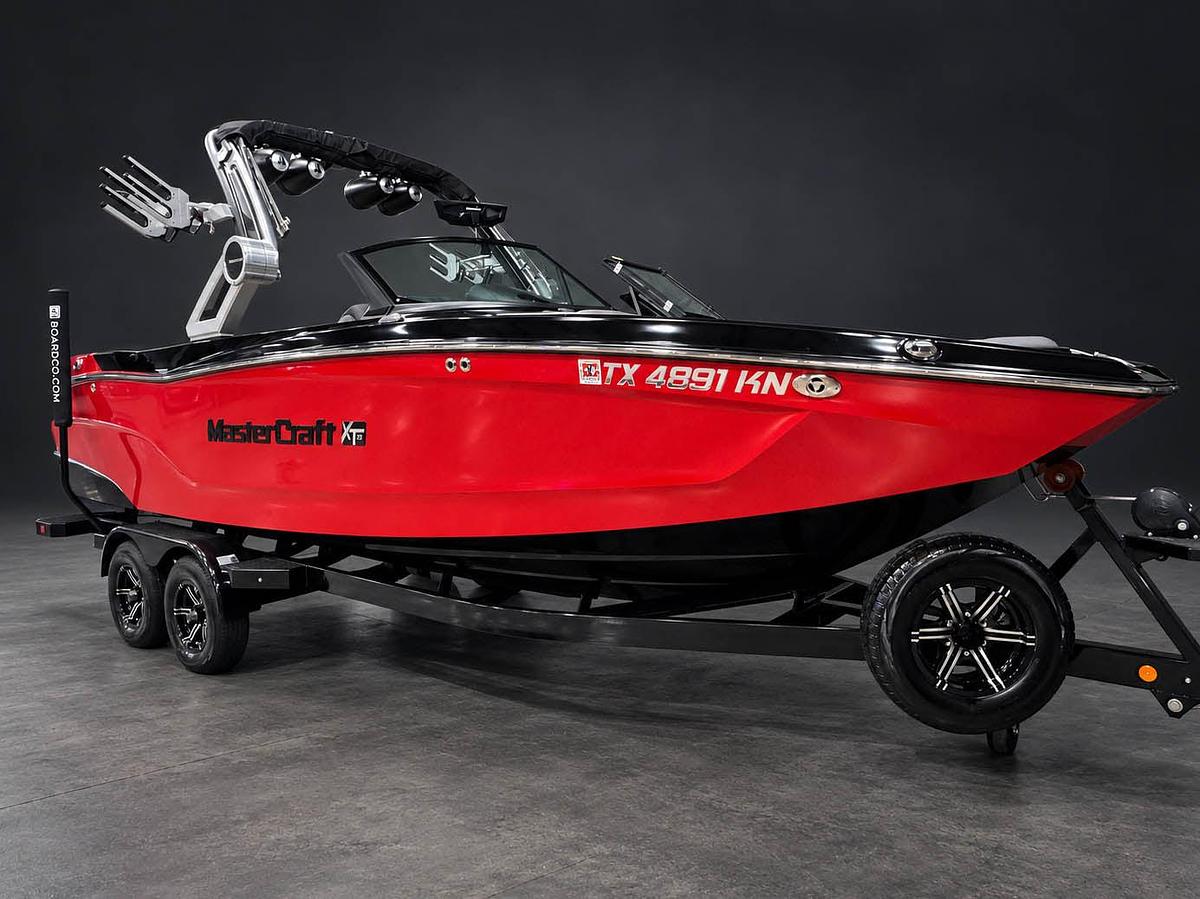 Used 2022 Mastercraft XT24 in red w/ GRAY interior