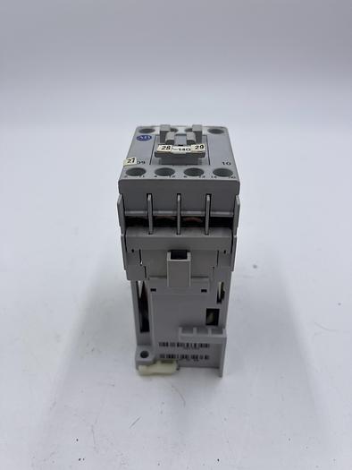 Used Allen-Bradley 100-C09D*10 Ser A