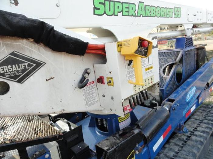 Used 2014 skylift/ versalift SUPER ARBORIST 53/VST521