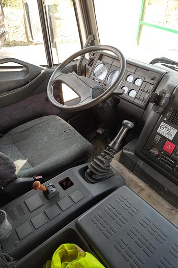 Usado 1998 IVECO Eurotech 190E27 R curtainsider