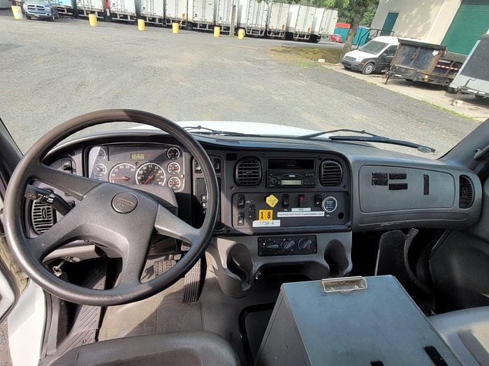 Used Lift-All LATE-50-1E 55ft 2007 Freightliner M2-106 Reg Cab Utility Truck - M81020