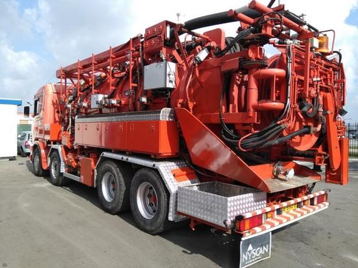 Gebruikt 2004 SCANIA + Helmers recycler 164 G